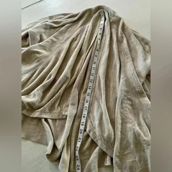 Barefoot Dreams Women’s CozyChic Ultra Lite Hi/Lo Cardi Stone SZ S/M - Picture 8 of 8